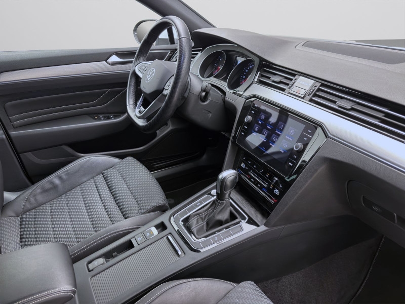 Bild 16: Volkswagen Passat Variant 2.0 TDI DSG BUSINESS AHK NAVI KAMERA HuD ACC