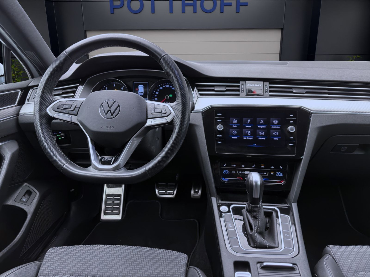 Thumb 12: Volkswagen Passat Variant 2.0 TDI DSG BUSINESS AHK NAVI KAMERA HuD ACC