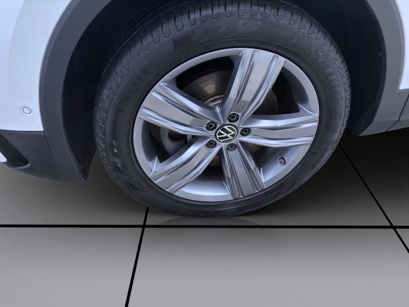 Bild 7: Volkswagen Tiguan Allspace 2.0 TDI DSG 4M ELEGANCE PANO AHK STDHZG IQ.LIGHT