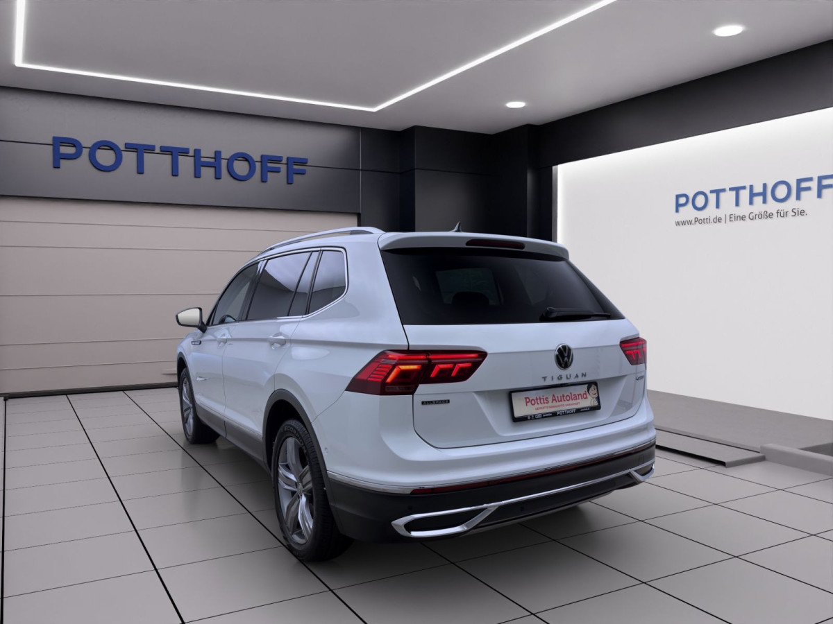 Thumb 1: Volkswagen Tiguan Allspace 2.0 TDI DSG 4M ELEGANCE PANO AHK STDHZG IQ.LIGHT