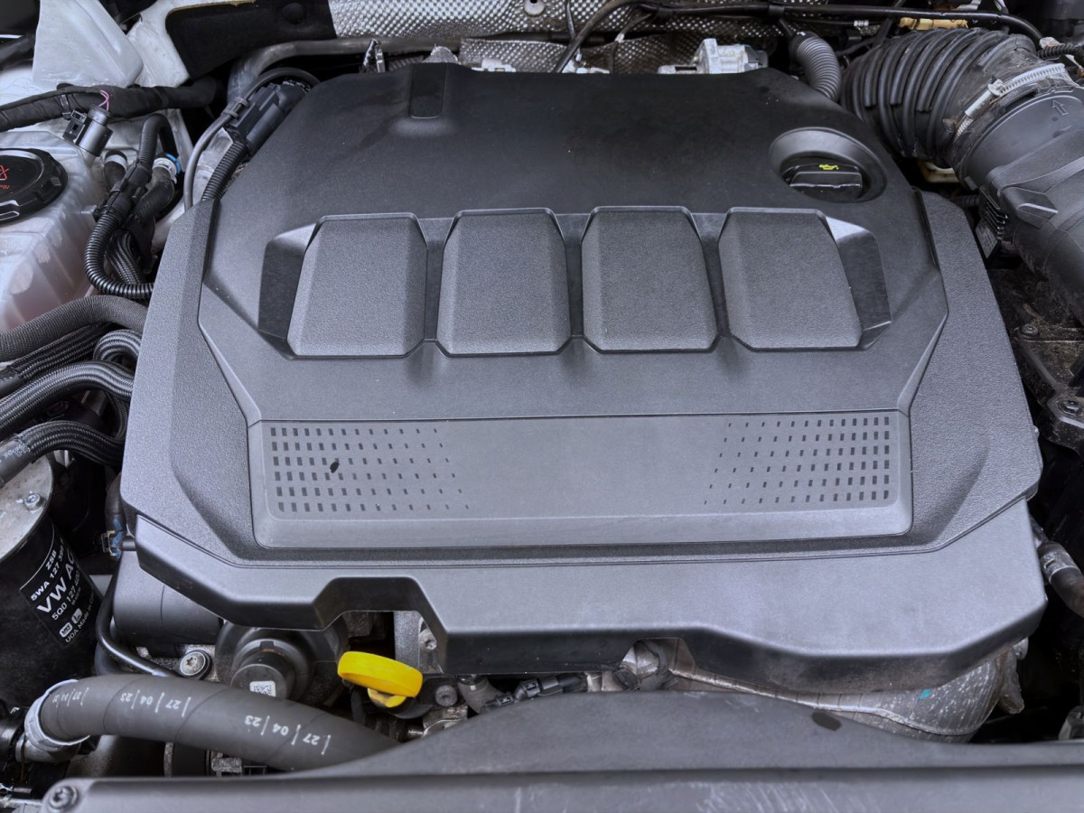 Thumb 17: Volkswagen Tiguan Allspace 2.0 TDI DSG 4M ELEGANCE PANO AHK STDHZG IQ.LIGHT