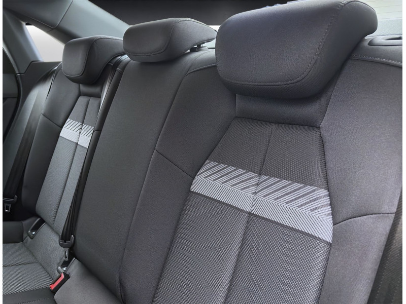 Bild 14: Audi A3 Limousine 30 TDI ADVANCED NAVI SITZHZG VIRTUAL