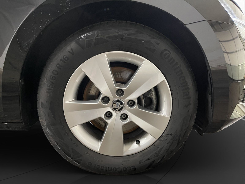 &Scaron;koda - Superb