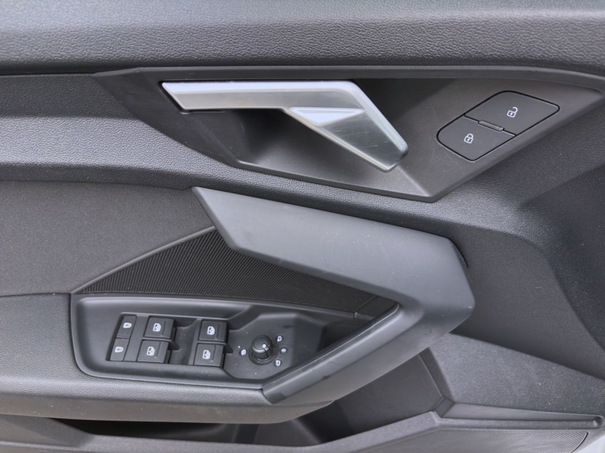 Thumb 9: Audi A3 Limousine 30 TDI ADVANCED NAVI SITZHZG VIRTUAL PDC