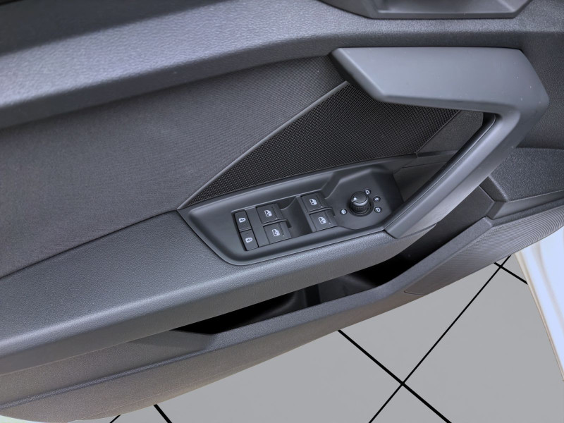 Bild 9: Audi A3 Limousine 30 TDI ADVANCED NAVI VIRTUAL SITZHZG KLIMA