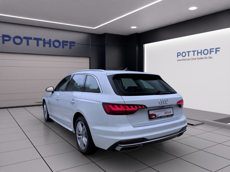 Bild 1: Audi A4 Avant 30 TDI ADVANCED STDHZG PANO AHK NAVI