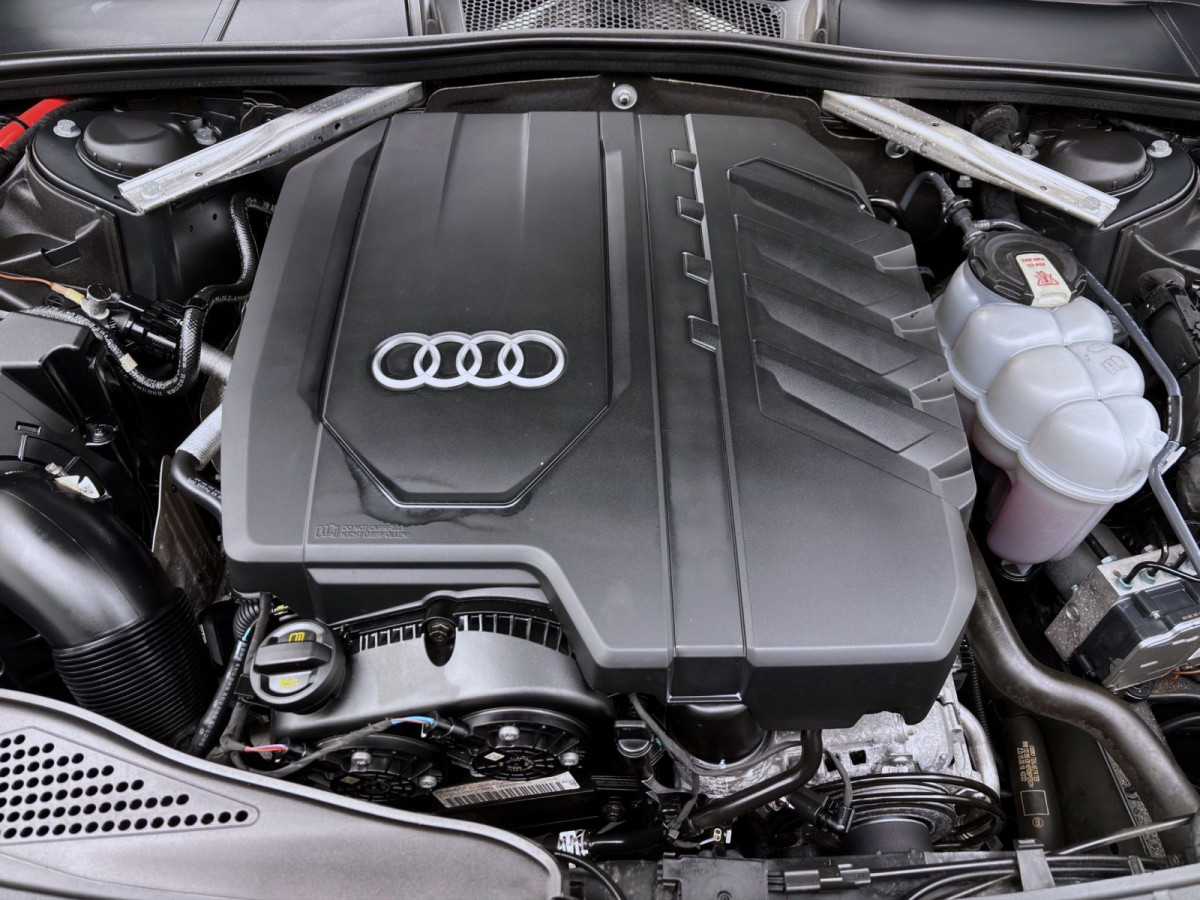 Thumb 17: Audi A4 Avant 40 TFSI Q MATRIX NAVI KAMERA SITZHZG