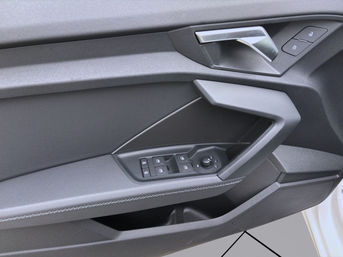 Thumb 9: Audi A3 Limousine 30 TDI ADVANCED NAVI KAMERA HuD SITZHZG