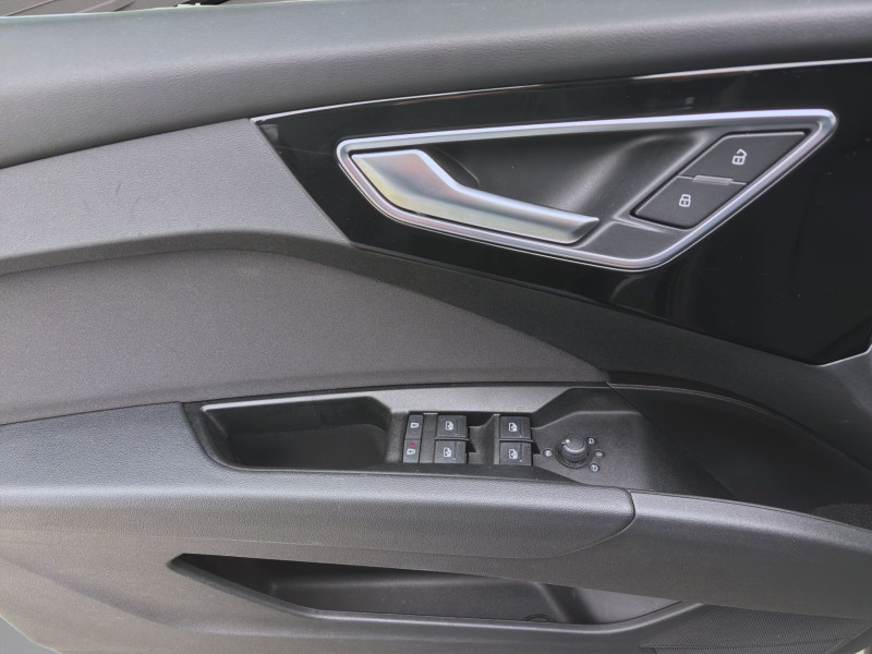 Bild 9: Audi Q4 e-tron 35 NAVI LED SITZHZG VIRTUAL