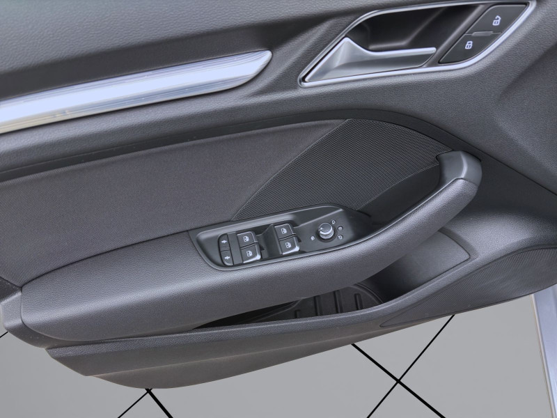 Bild 8: Audi A3 Limousine 35 TFSI SPORT NAVI XENON SITZHZG PDC