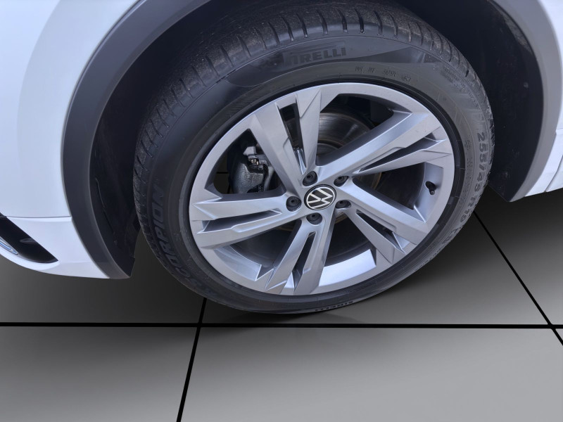 Bild 7: Volkswagen Tiguan 2.0 TDI DSG R-LINE NAVI AHK KLIMA SHZG
