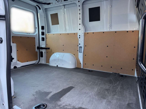 Ansicht 11 - Gebrauchtwagen Fahrzeug, Modell NV400 der Marke Nissan von Verkäufer Autohaus Priller – Zweigniederlassung der Autohaus MKM Huber GmbH