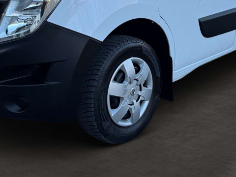 Ansicht 6 - Gebrauchtwagen Fahrzeug, Modell NV400 der Marke Nissan von Verkäufer Autohaus Priller – Zweigniederlassung der Autohaus MKM Huber GmbH