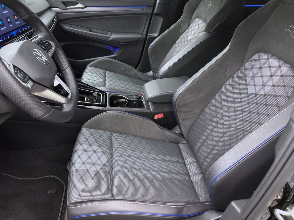 Thumb 8: Volkswagen Golf 1.5 eTSI DSG R-LINE NAVI ACC HuD KAMERA