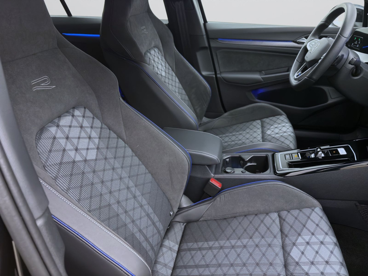 Thumb 15: Volkswagen Golf 1.5 eTSI DSG R-LINE NAVI ACC HuD KAMERA