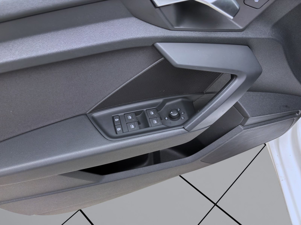 Thumb 9: Audi A3 Limousine 30 TDI ADVANCED NAVI+ SITZHZG KLIMA PDC