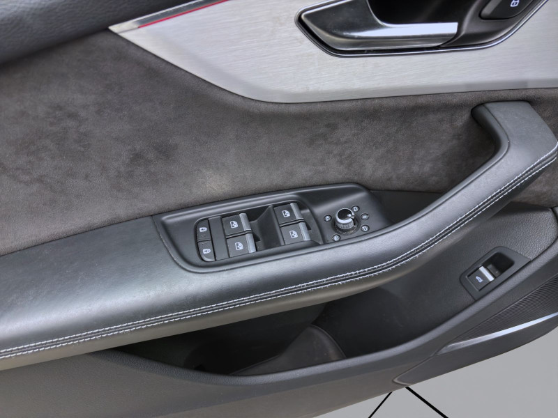 Bild 9: Audi SQ7 Q PANO STDHZG MATRIX NAVI+ AHK LM20