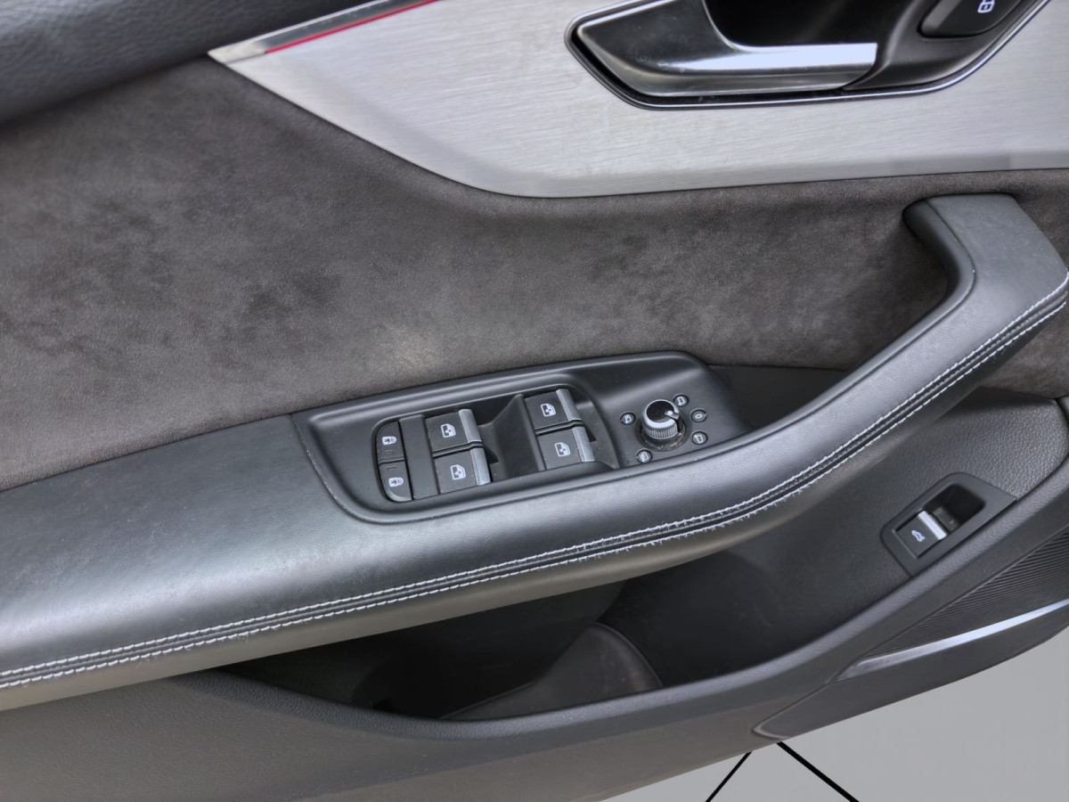 Thumb 9: Audi SQ7 Q PANO STDHZG MATRIX NAVI+ AHK LM20