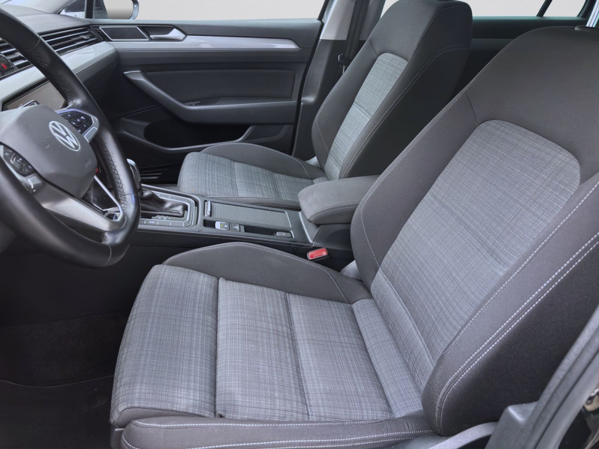 Thumb 8: Volkswagen Passat Variant 2.0 TDI DSG BUSINESS NAVI KAMERA ACC LED
