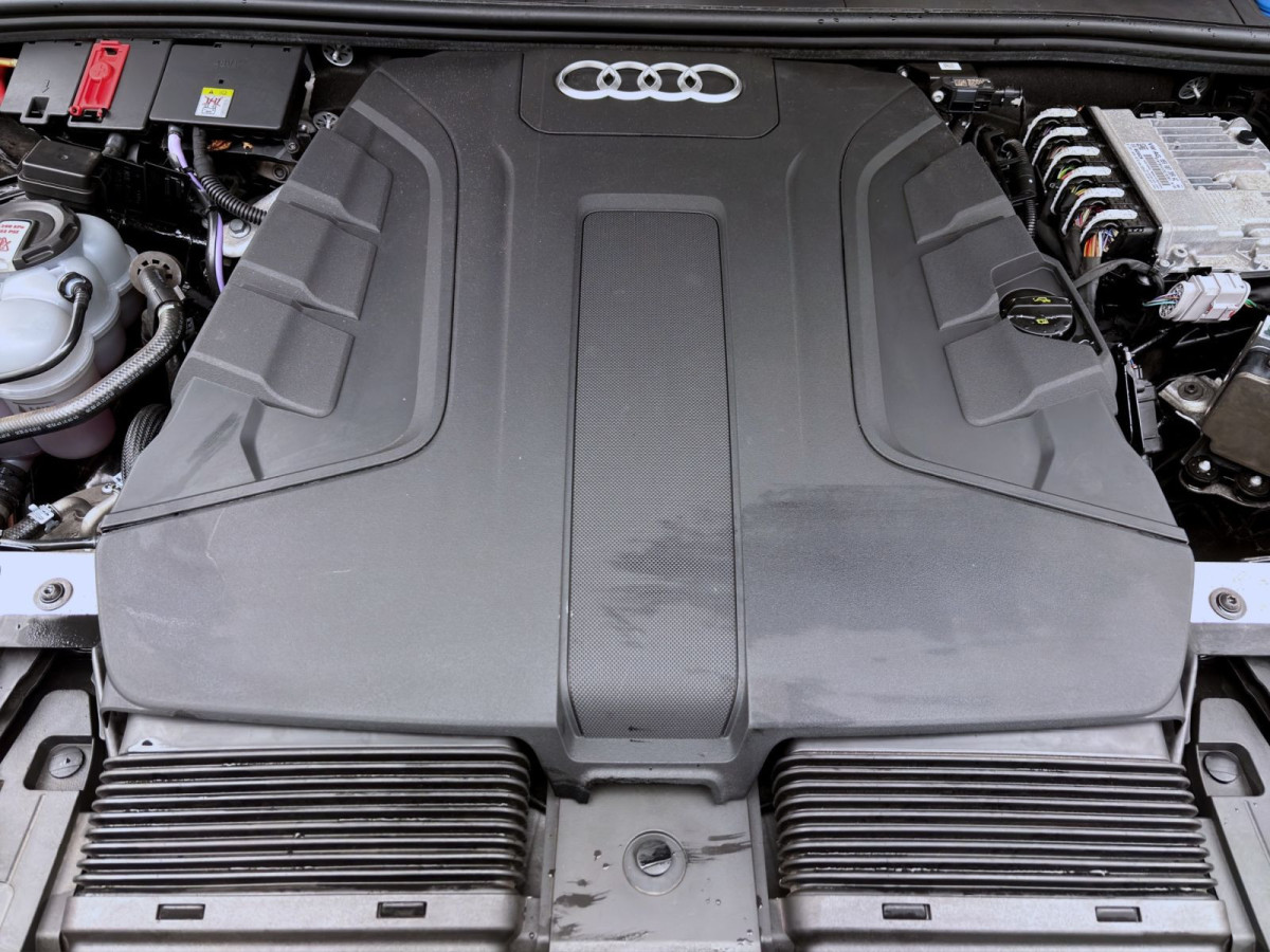 Thumb 17: Audi Q7 45 TDI Q S LINE PANO MATRIX NAVI KAMERA SITZHZG