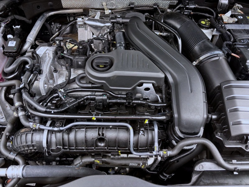 Bild 17: Volkswagen Passat Variant 1.5 eTSI DSG BUSINESS AHK NAVI KAMERA SITZHZG