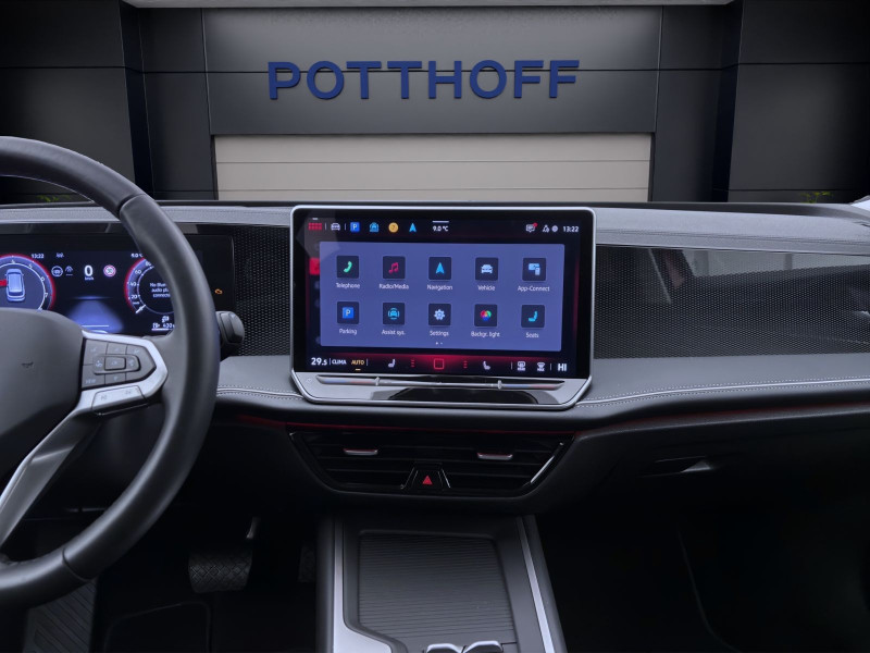 Bild 13: Volkswagen Passat Variant 1.5 eTSI DSG BUSINESS AHK NAVI KAMERA