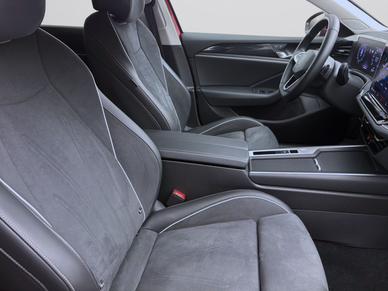 Bild 15: Volkswagen Passat Variant 1.5 eTSI DSG BUSINESS AHK NAVI KAMERA