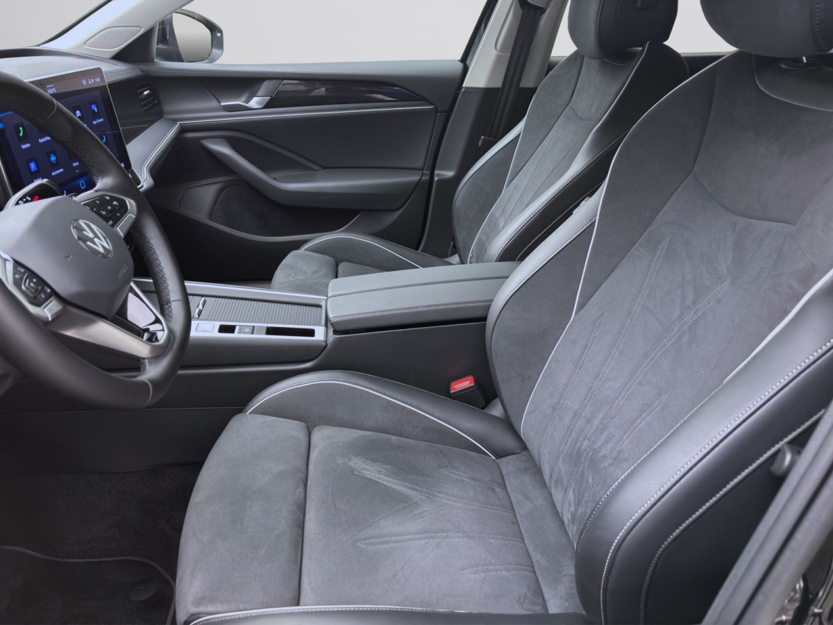 Thumb 8: Volkswagen Passat Variant 1.5 eTSI DSG BUSINESS AHK NAVI KAMERA SITZHZG