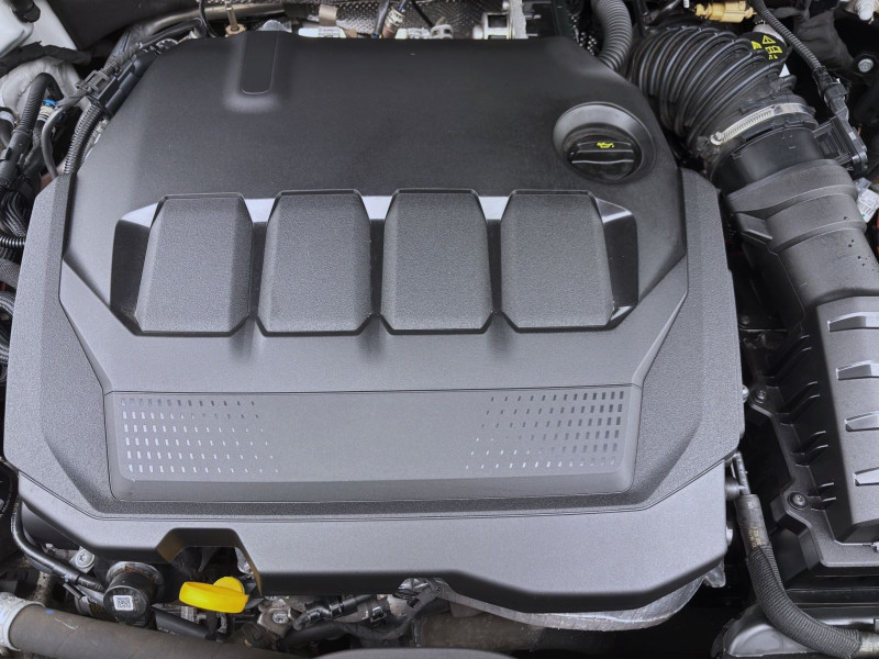 Bild 16: Volkswagen Passat Variant 2.0 TDI DSG R-LINE NAVI STDHZG AHK KLIMA