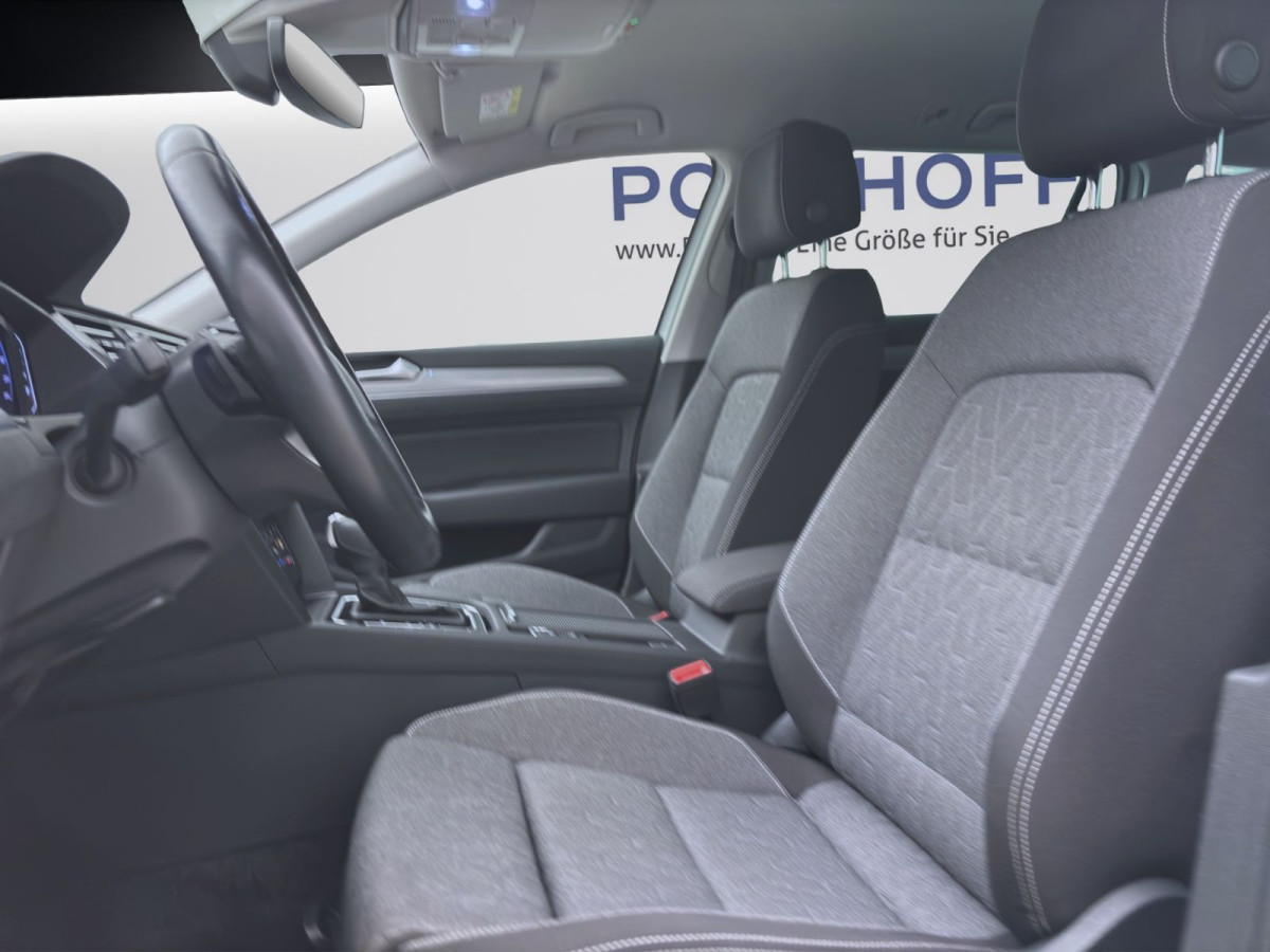 Thumb 8: Volkswagen Passat Variant 2.0 TDI DSG R-LINE NAVI STDHZG AHK KLIMA