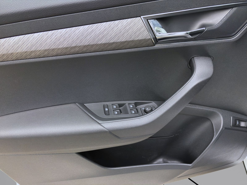 Bild 9: Škoda Karoq 2.0 TDI DSG 4x4 STYLE NAVI PANO KAMERA KLIMA