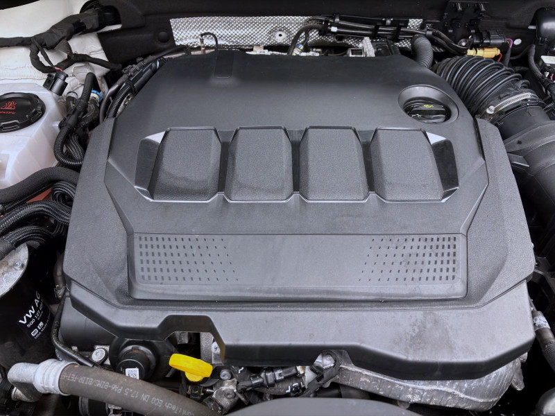Bild 17: Škoda Karoq 2.0 TDI DSG 4x4 STYLE NAVI PANO KAMERA KLIMA