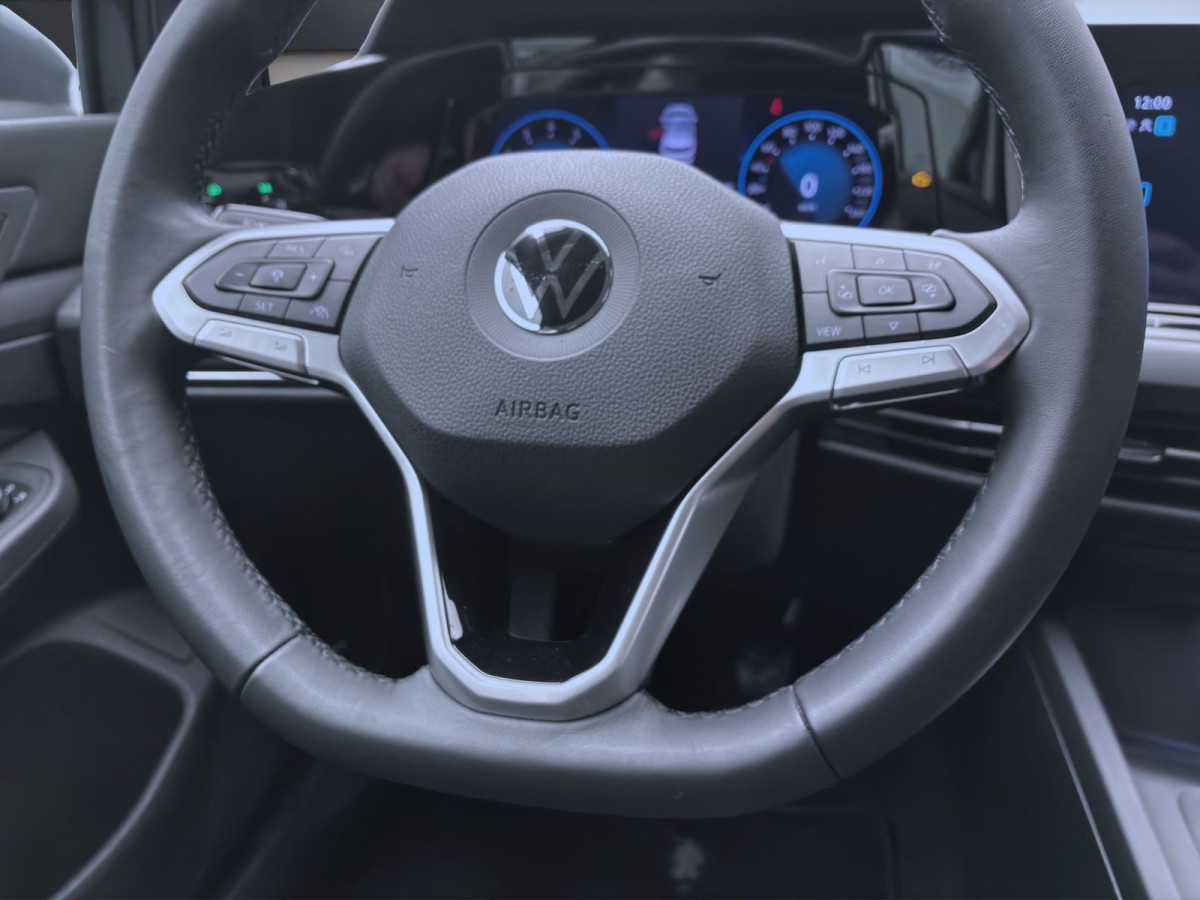 Thumb 11: Volkswagen Golf 1.5 TSI STYLE AHK NAVI KAMERA IQ.LIGHT