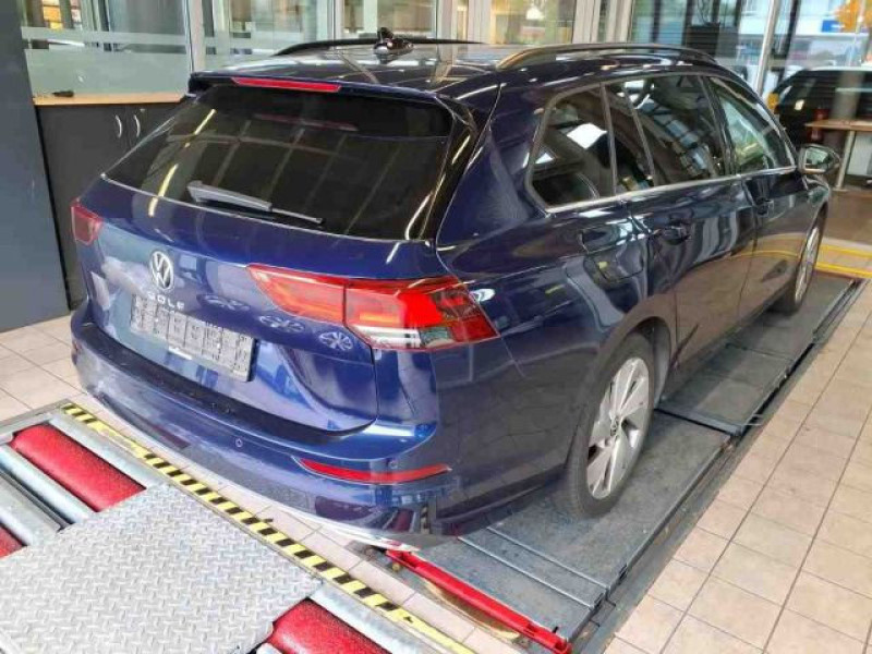 Bild 1: Volkswagen Golf Variant 2.0 TDI DSG STYLE STDHZG AHK NAVI LED+