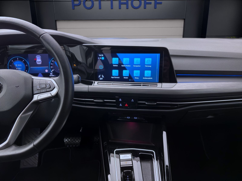 Bild 13: Volkswagen Golf Variant 2.0 TDI DSG STYLE STDHZG AHK NAVI LED+