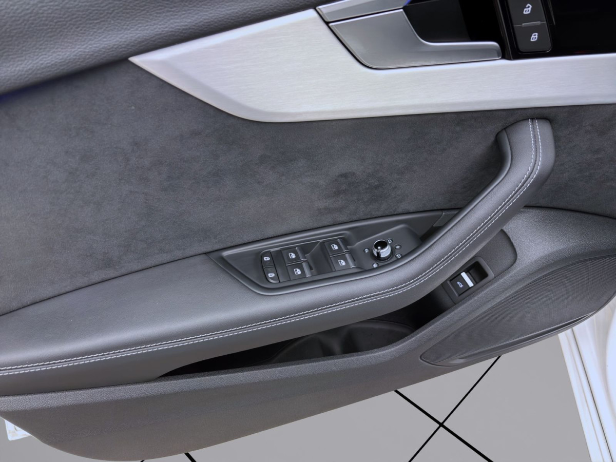 Thumb 9: Audi A4 Limousine 40 TDI Q ADVANCED STDHZG MATRIX KAMERA NAVI