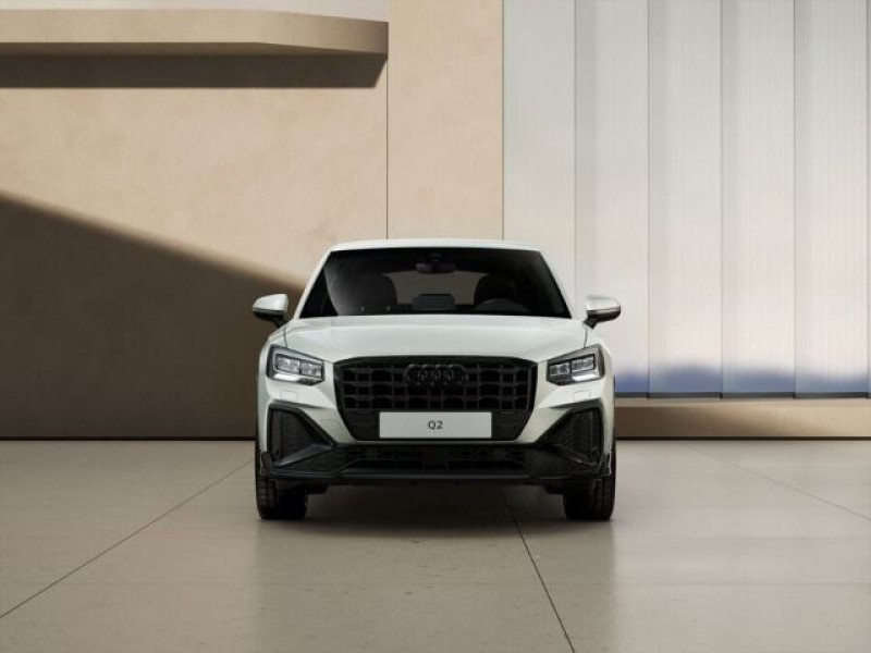 Audi - Q2