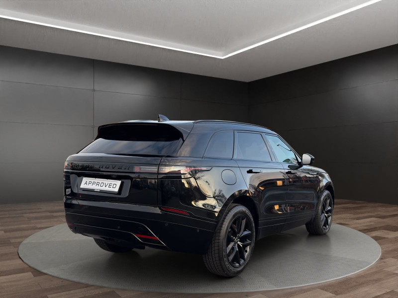 Land Rover - Range Rover Velar