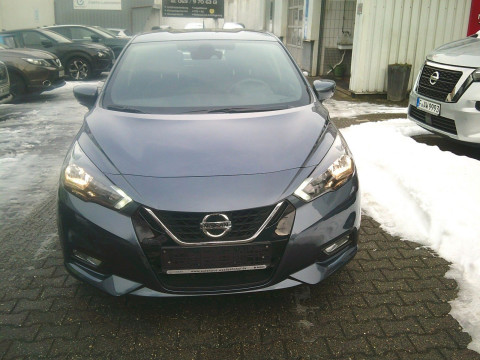 Automodell: Micra in der Farbe grau