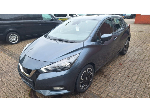 Automodell: Micra in der Farbe grau