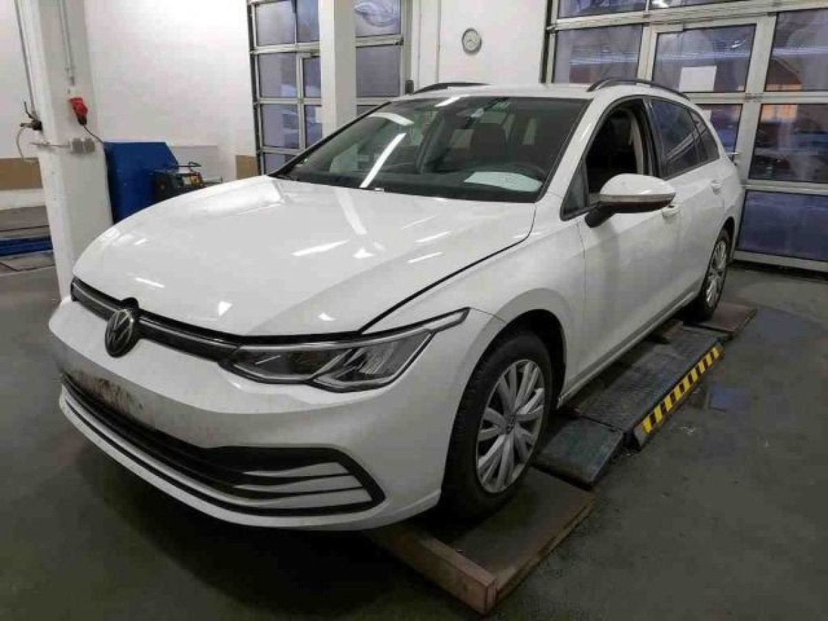 Thumb 0: Volkswagen Golf Variant 2.0 TDI LIFE AHK NAVI KAMERA SITZHZG