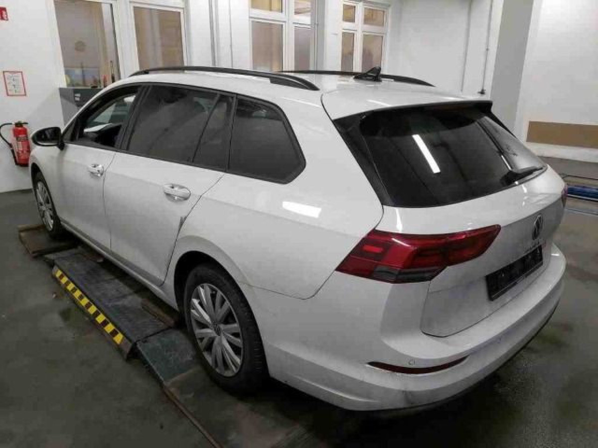 Thumb 1: Volkswagen Golf Variant 2.0 TDI LIFE AHK NAVI KAMERA SITZHZG