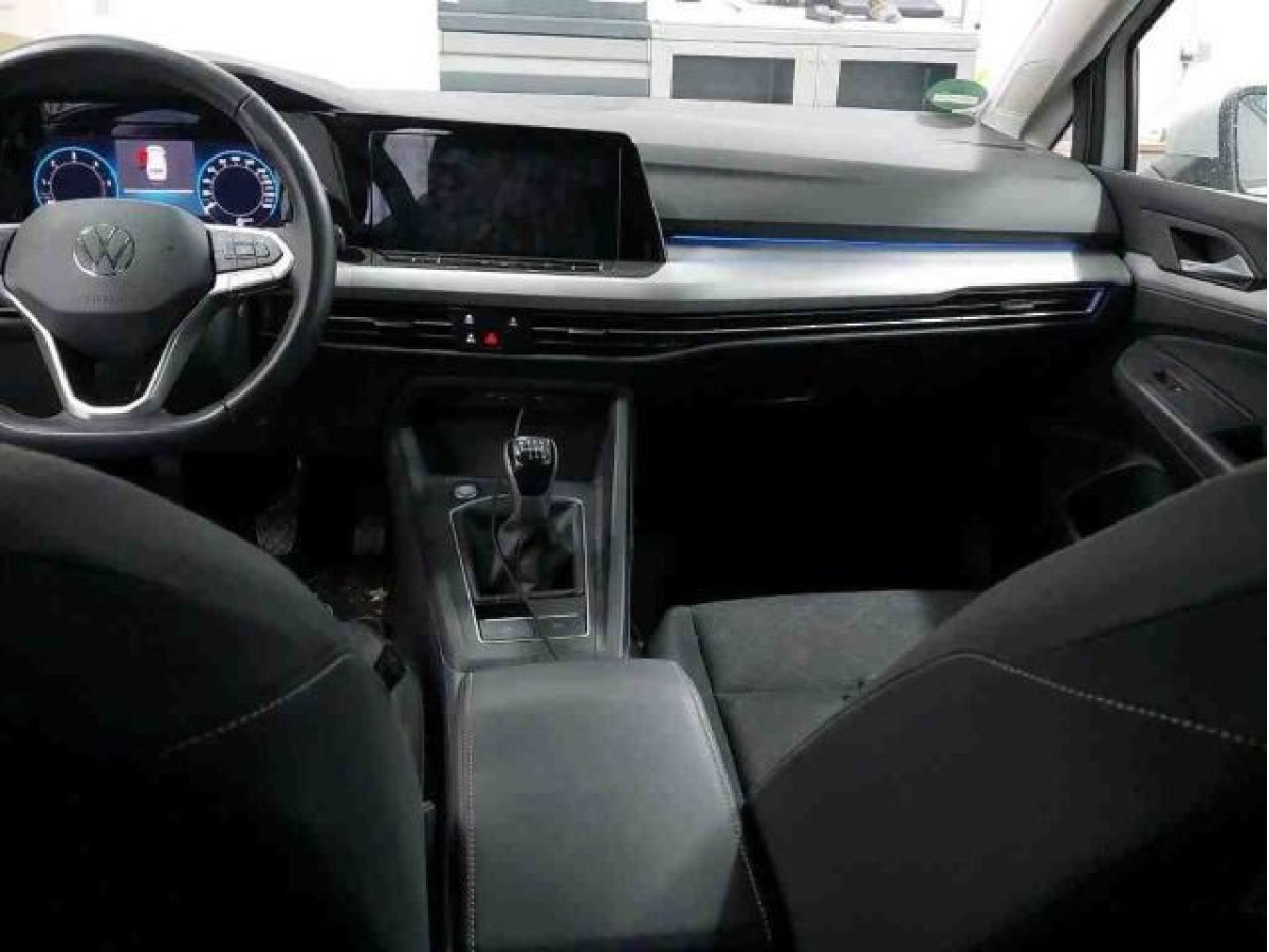 Thumb 2: Volkswagen Golf Variant 2.0 TDI LIFE AHK NAVI KAMERA SITZHZG