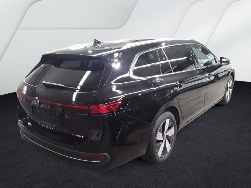 Bild 1: Volkswagen Passat Variant 1.5 TSI eHybrid DSG BUSINESS NAVI AHK KLIMA SHZG