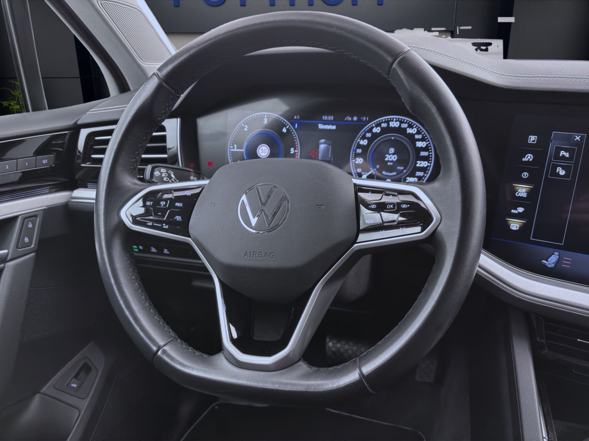 Thumb 10: Volkswagen Touareg 3.0 TDI DSG 4M ELEGANCE NAVI LUFT LEDER AHK