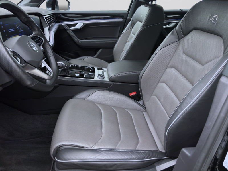 Bild 8: Volkswagen Touareg 3.0 TDI V6 Tiptronic 4M R-LINE PANO AHK NAVI KAMERA