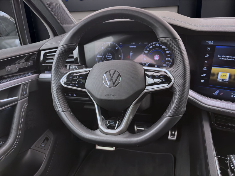 Bild 10: Volkswagen Touareg 3.0 TDI V6 Tiptronic 4M R-LINE PANO AHK NAVI KAMERA