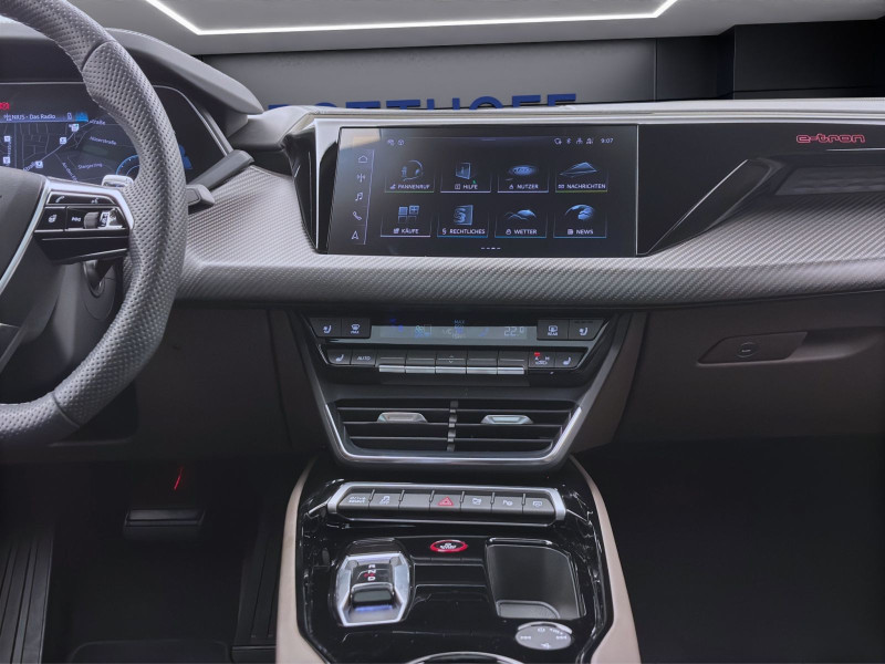 Bild 13: Audi e-tron GT Q PANO NAVI+ B&O LM21 KAMERA