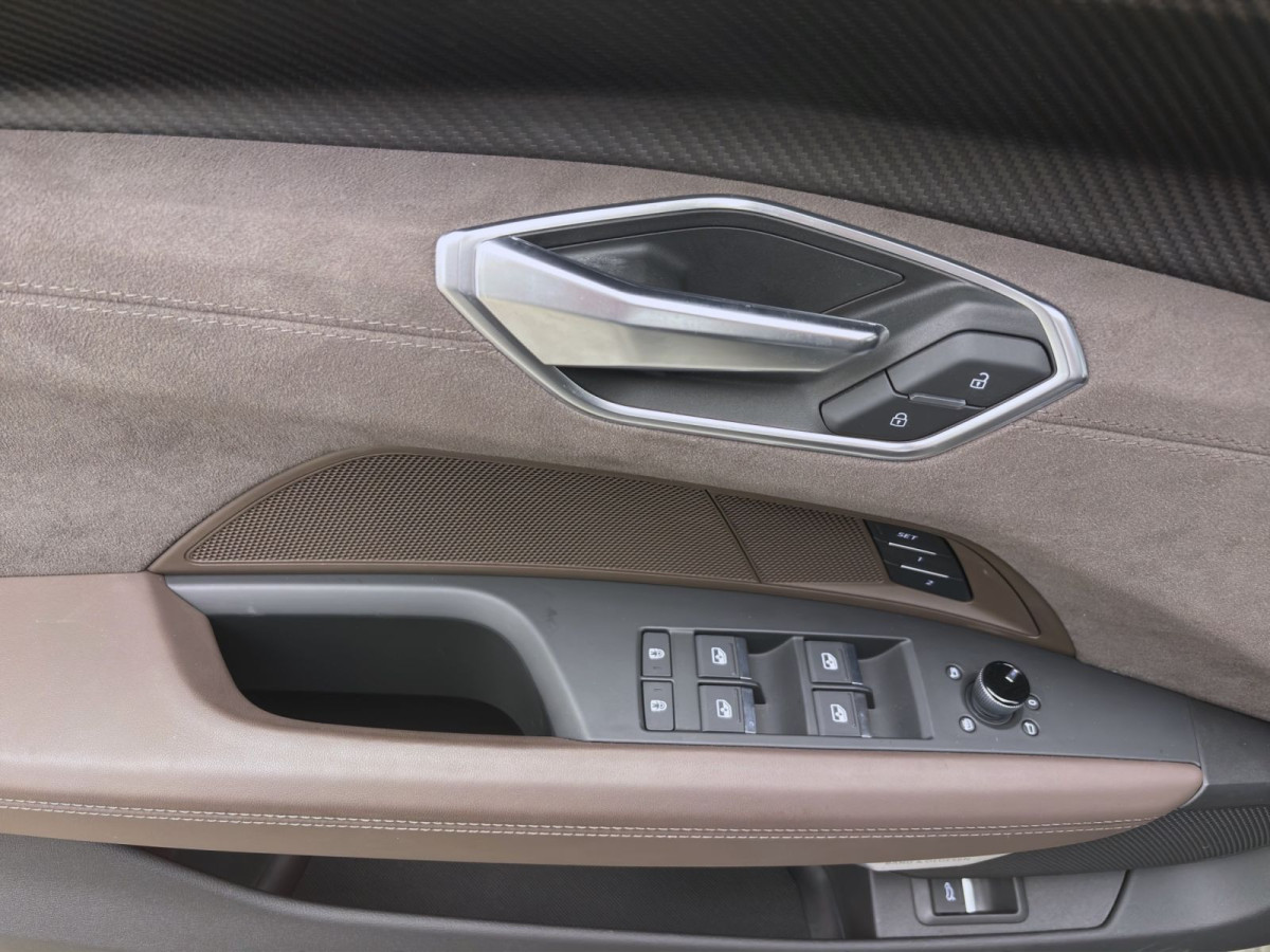 Thumb 9: Audi e-tron GT Q PANO NAVI+ B&O LM21 KAMERA