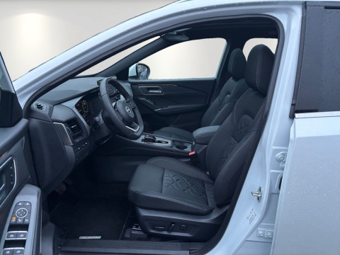 Ansicht 8 - Gebrauchtwagen Fahrzeug, Modell Qashqai der Marke Nissan von Verkäufer CAR Avenue Autohaus GmbH